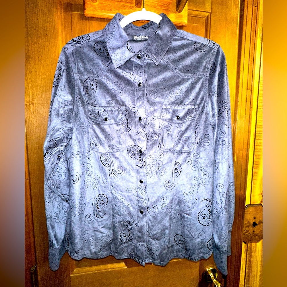 Outback trading company LTD button-down